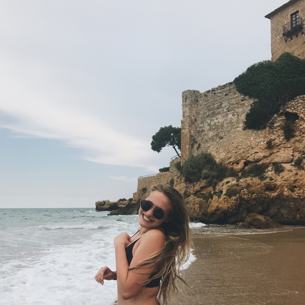 Meet your Posher, Rachel